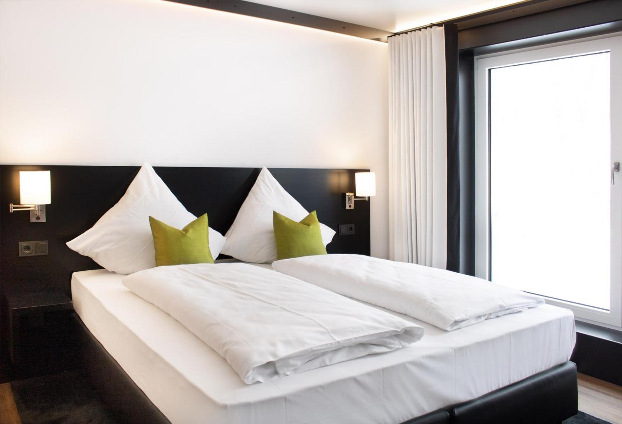 Nom Hotel By Wmm Hotels Нёртен-Харденберг Экстерьер фото